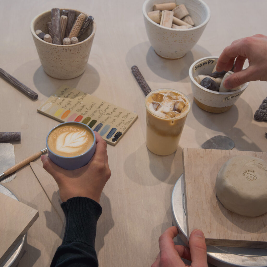 Coffee & Clay ☕️ (16+)