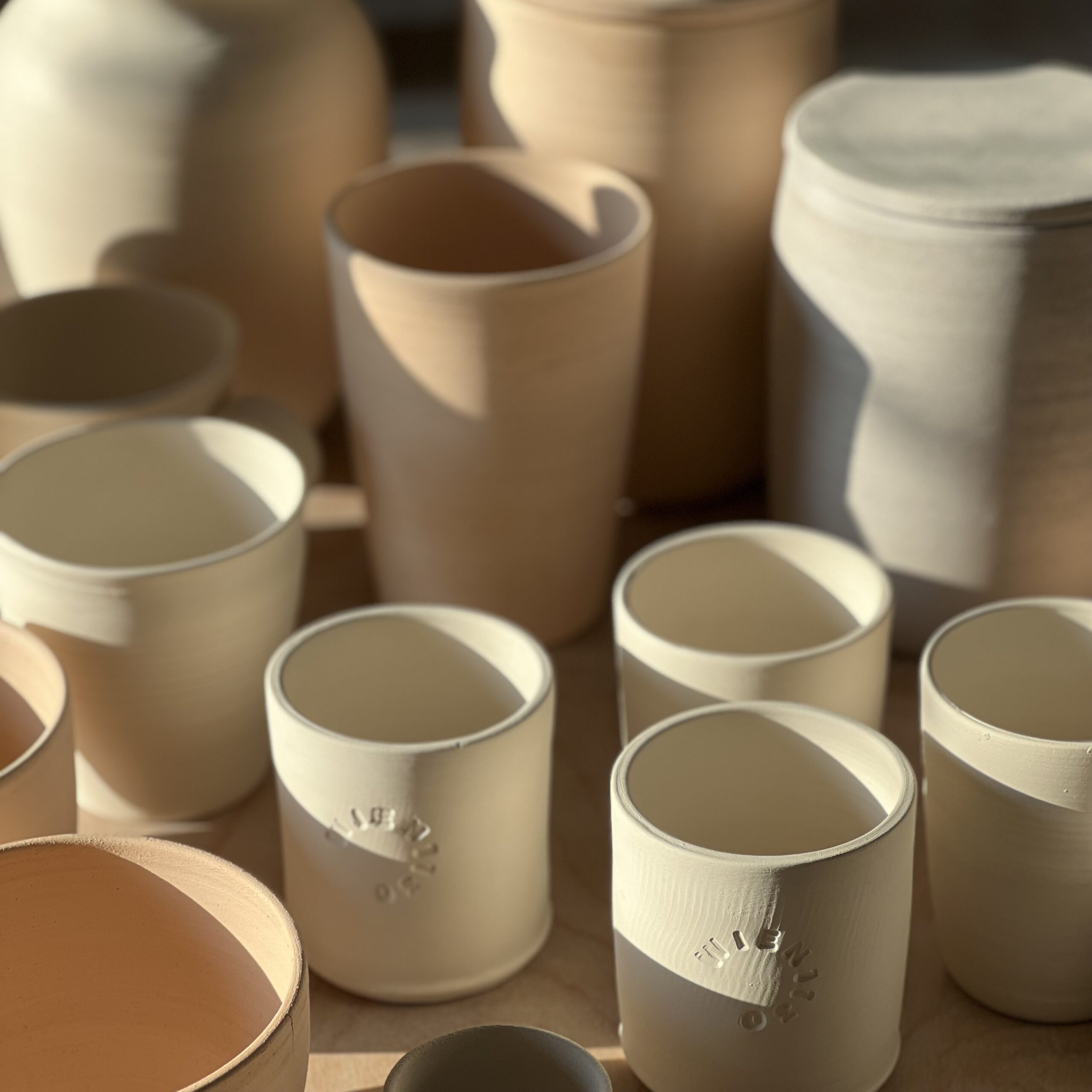 Handmade ceramics painting course in Neubau (7+)