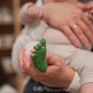 Hand- & Fußabdrücke (0+)