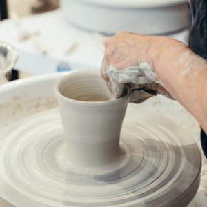 One-part pottery class – Spin & Go (8+)