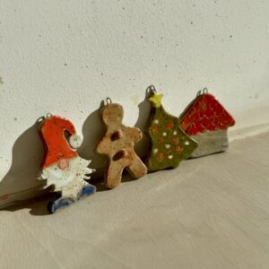 Festive Clay Ornaments (6+) Nеubau